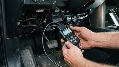 How to Use an OBD2 Scanner (Step-by-Step Beginner Walkthrough)